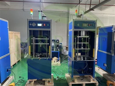 Màquina de segellat final per al conjunt de supercondensadors 60138